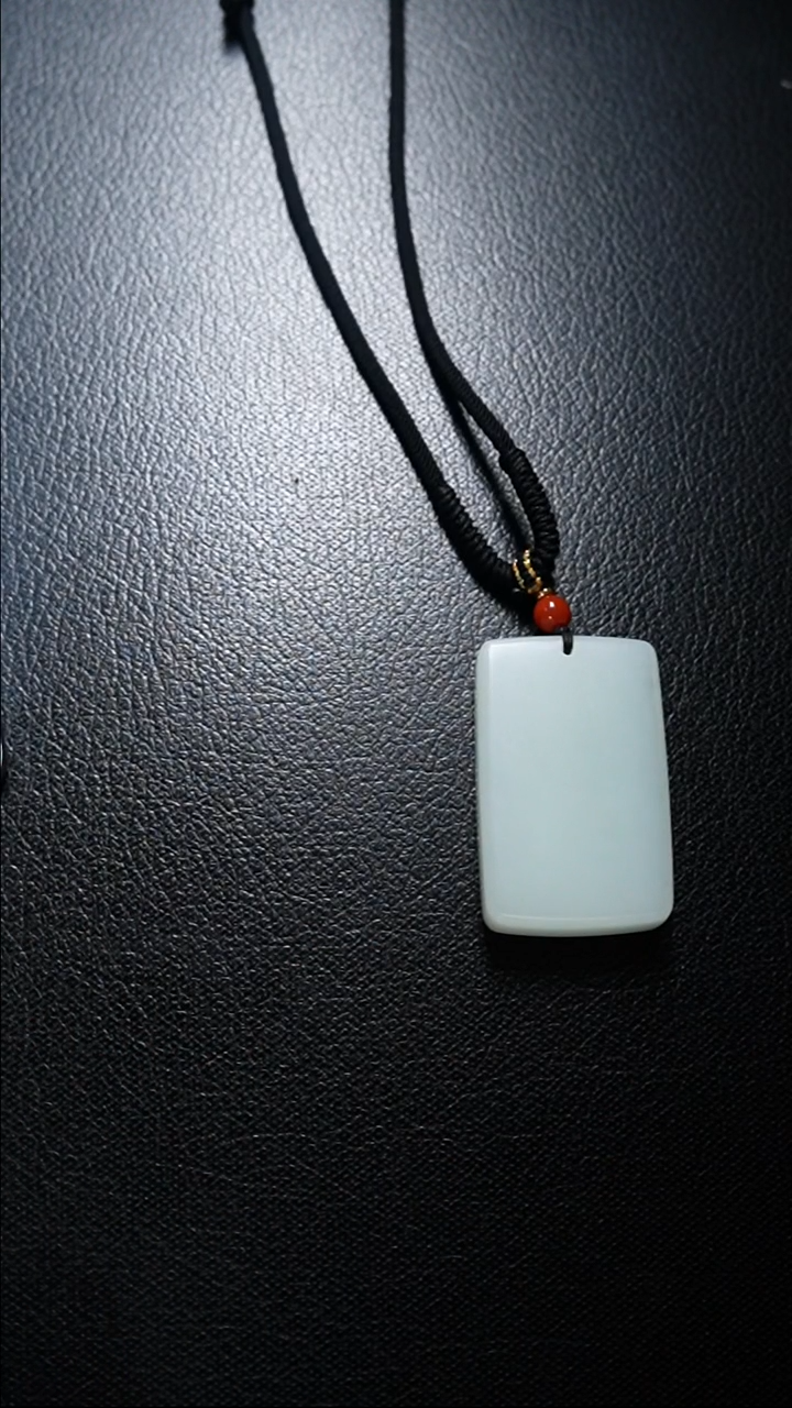 【闪购商品】和田玉颈饰未镶嵌无事牌