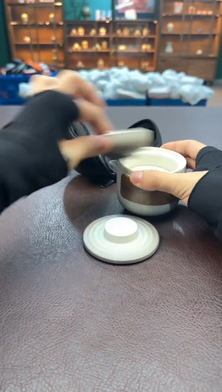 【闪购商品】摆件瓷SC1111111111