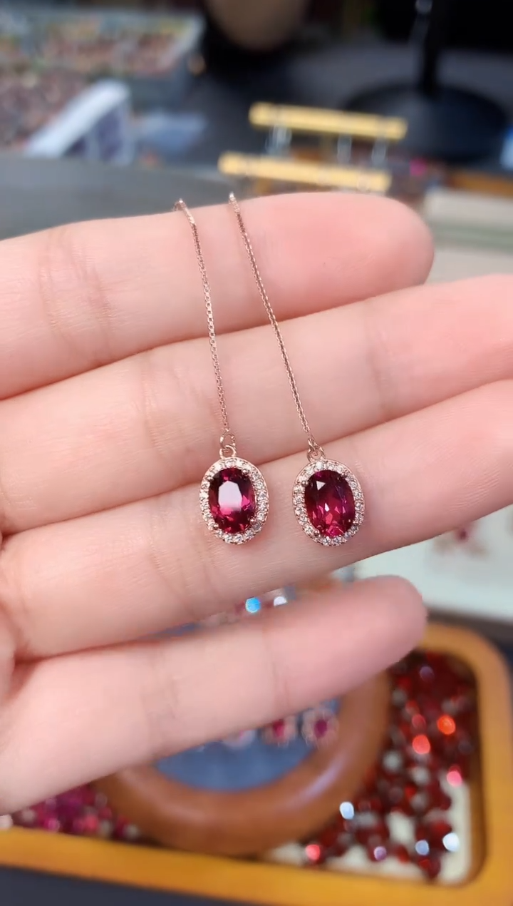 【闪购商品】石榴石耳线银S925镶嵌天然镁铝