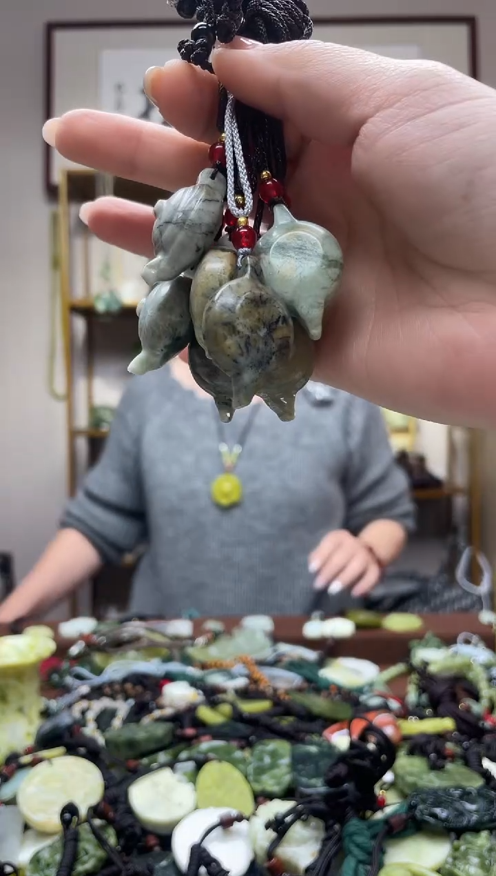 未镶嵌岫玉吊坠多样性发货拍一发一