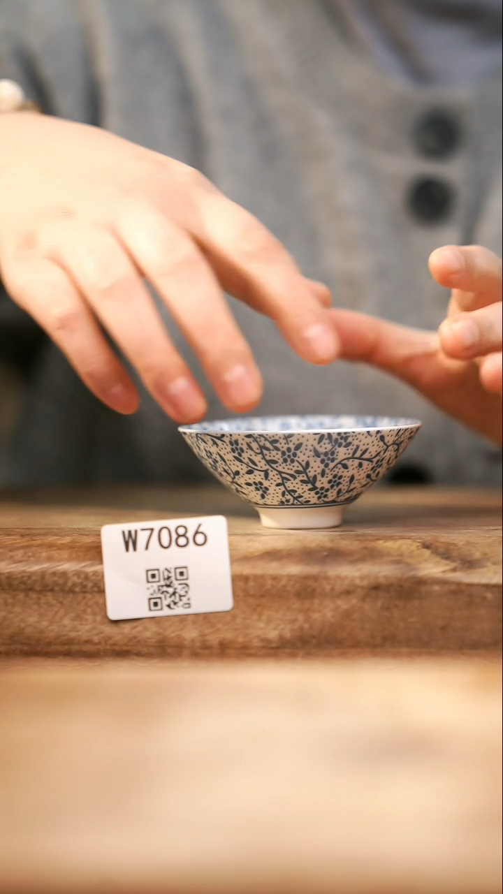 【经典福利】/ 杯子@@W7086