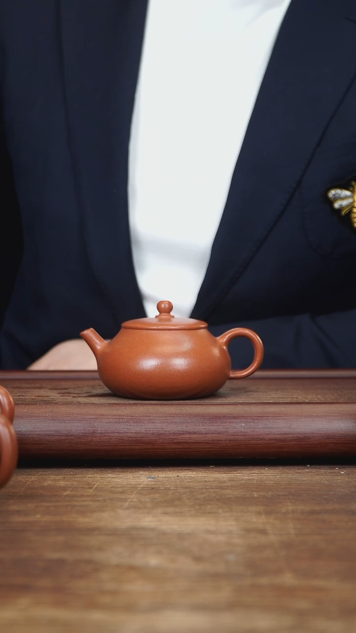 【闪购商品】紫砂茶壶180ml 璞玉 红降坡