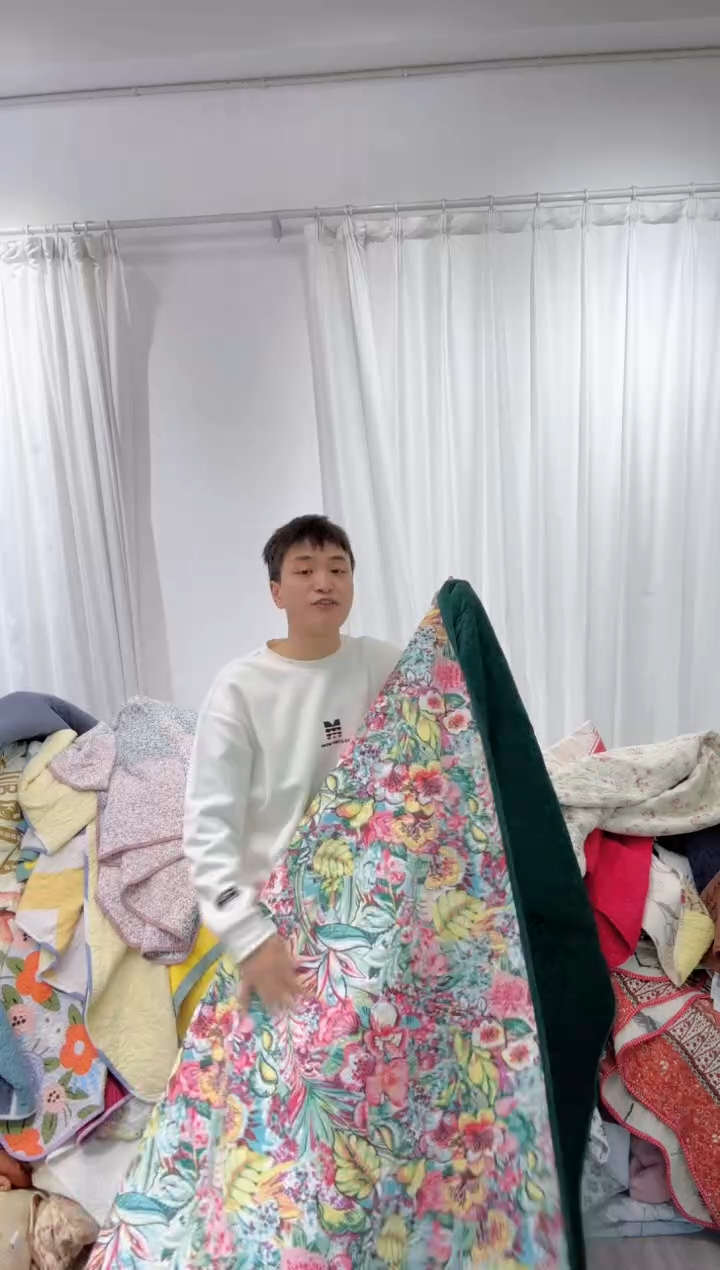 棉220*230纯棉绒花床盖110号微瑕