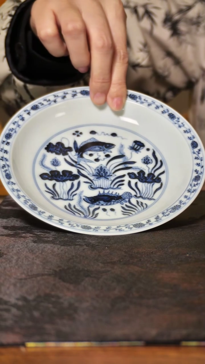 青花鱼藻壶承GYL