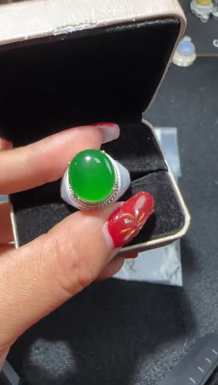 【闪购商品】翡翠戒指未镶嵌多样性发货拍一发一