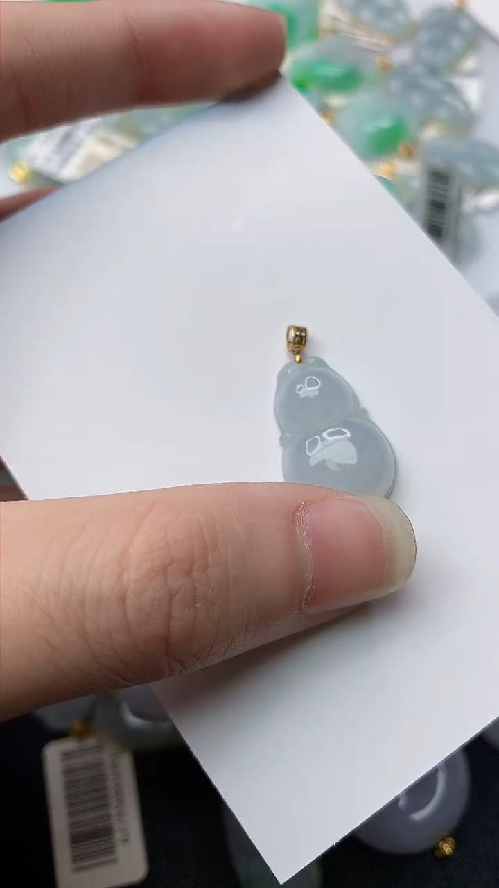 【闪购商品】翡翠颈饰18K金镶嵌90.........