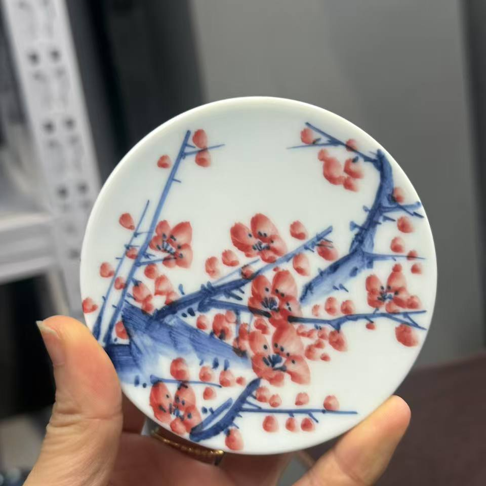 阅贤斋红梅盖置8.8