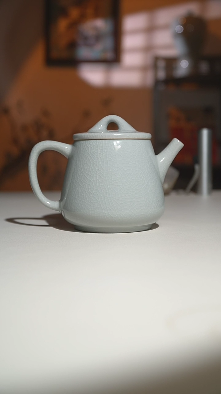 【闪购商品】其他月白高石瓢壶一壶二一级