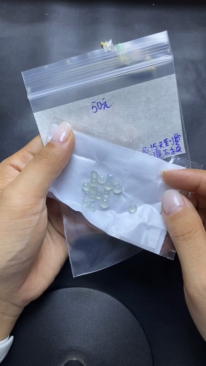 未镶嵌定制翡翠拍一发一