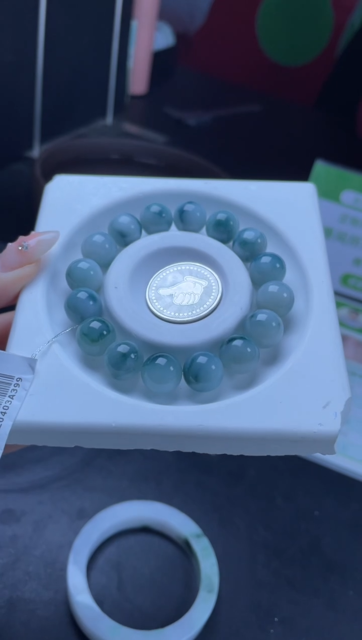 【闪购商品】翡翠手串未镶嵌006多样性发一