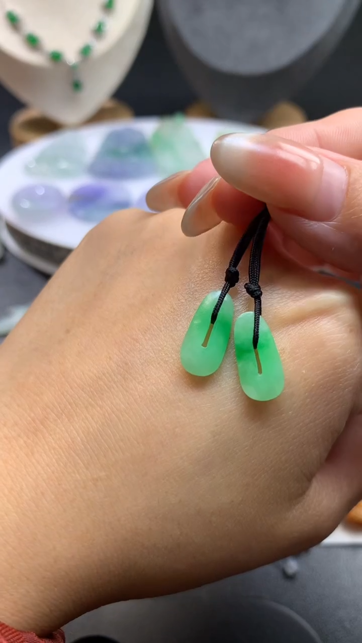 【闪购商品】定制翡翠未镶嵌翡翠