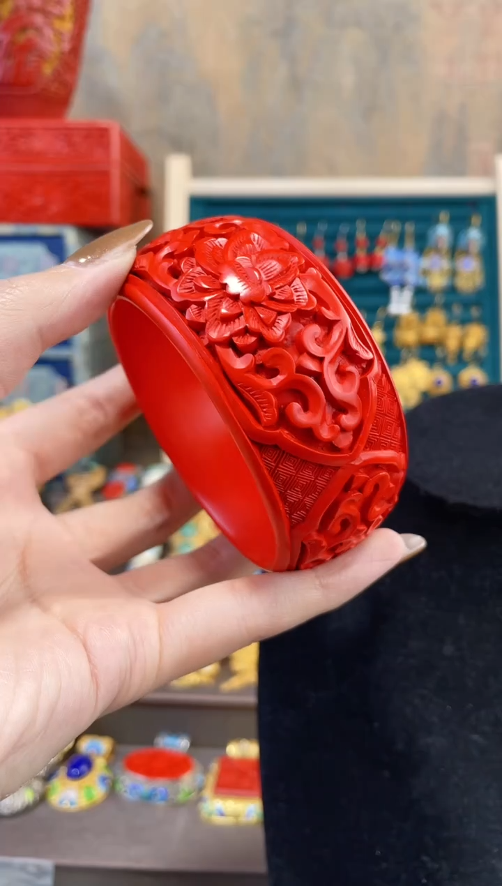 【闪购商品】非遗雕漆精品镯子花卉
