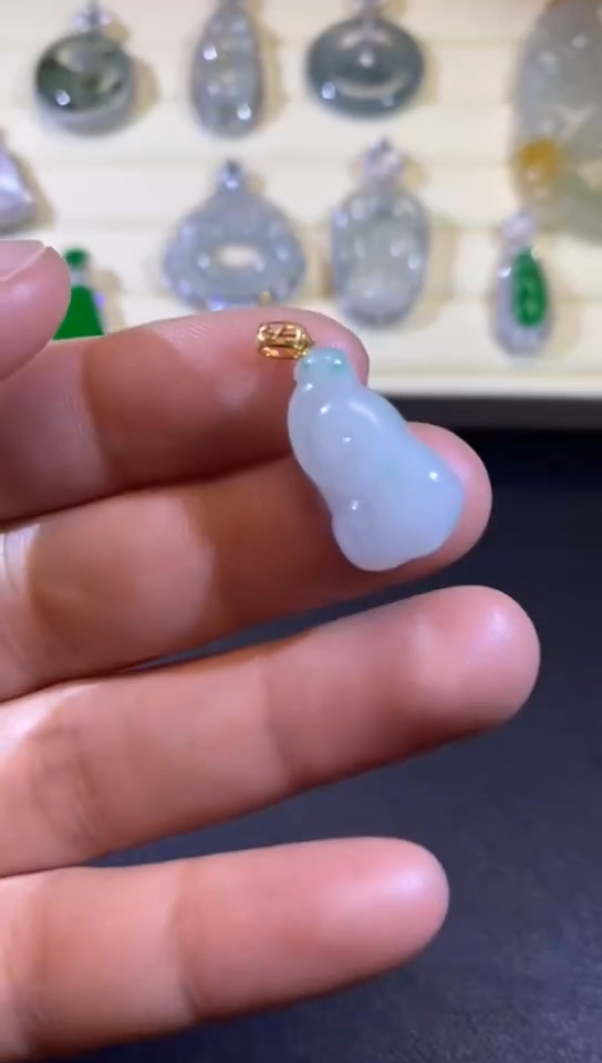 【闪购商品】翡翠吊坠(不含链)18K金镶嵌缅甸天然A货翡翠