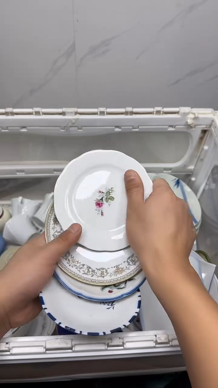 【闪购商品】730回流瓷器默认微瑕，18.8包邮