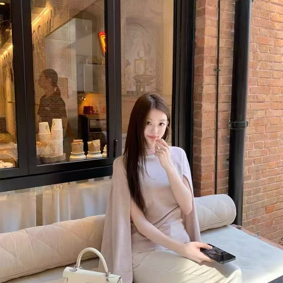 《象奇》T09 披肩蝙蝠袖斗篷毛织上衣修身秋冬