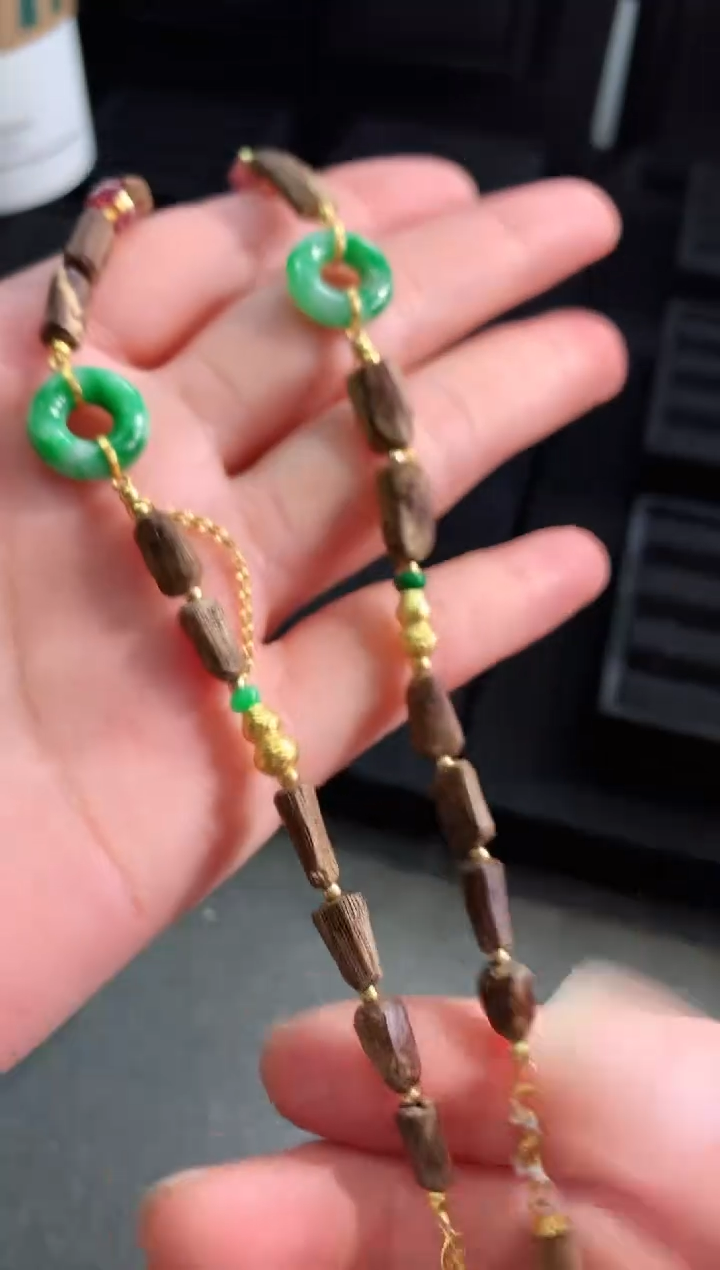 【闪购商品】翡翠手链18K金镶嵌手链 多样性发货（发一条）