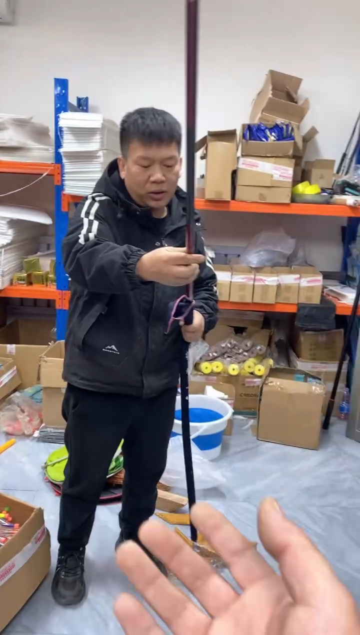 4.5米高碳杆  红色