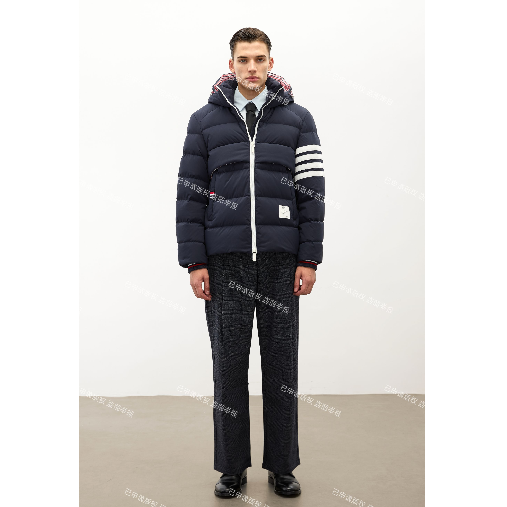 【萍萍安】高颜值经典四杠学院风情侣款鹅绒服T998