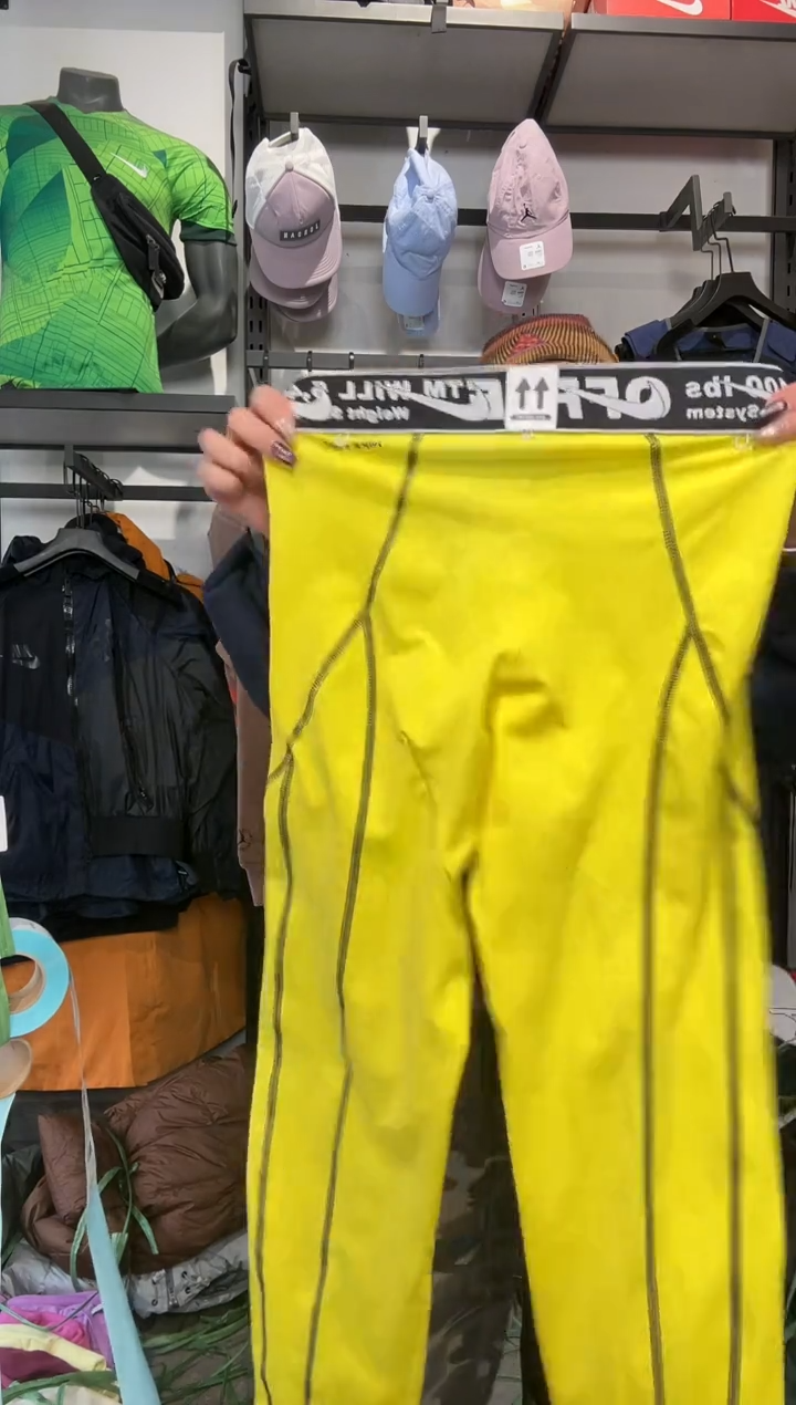 1166  编码 瑕疵款直播间过款为准 尺码   身高  