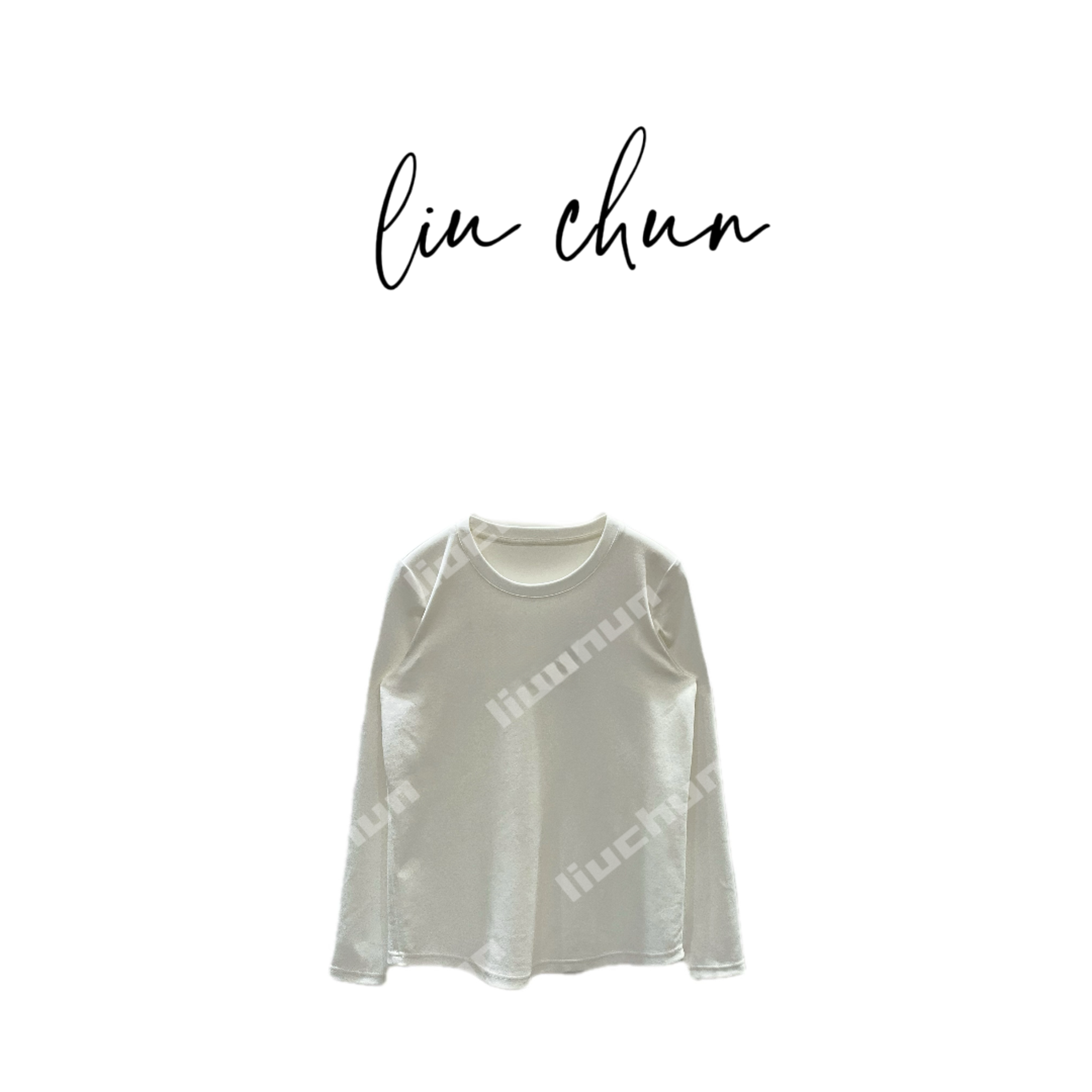 《CHUN》爱心四方花上衣