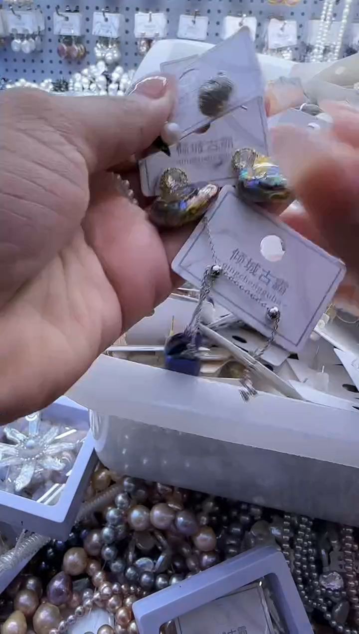 【闪购商品】淡水珍珠耳饰3个银S925镶嵌499