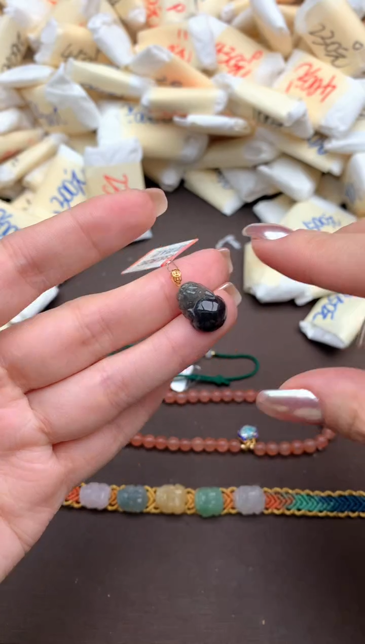 【闪购商品】翡翠挂件18K金镶嵌一