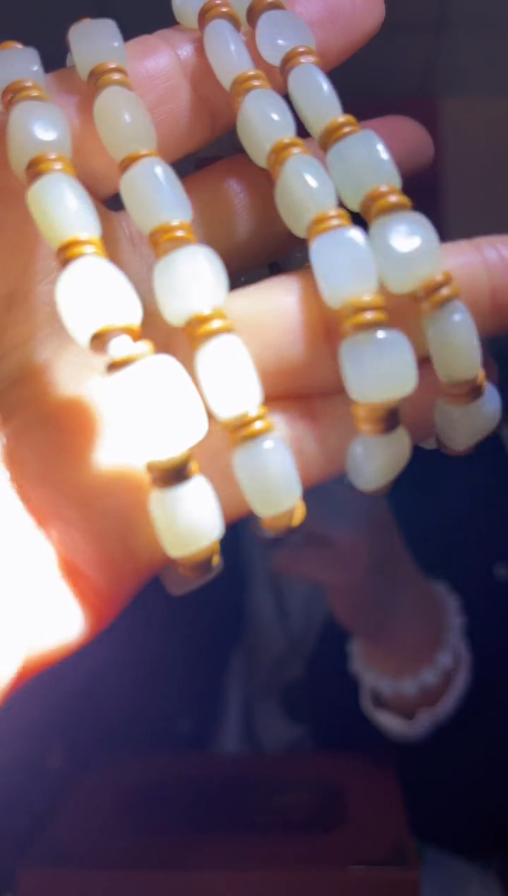 颈饰未镶嵌和田玉a5