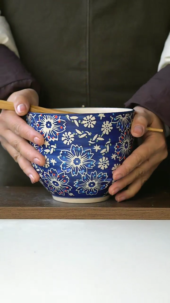 【闪购商品】陶瓷出法国烟花拉面碗送筷子@4-2@