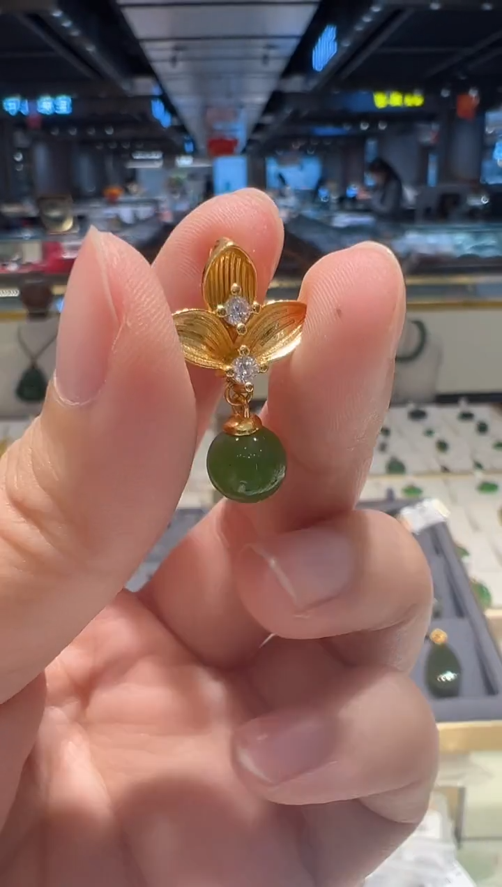 【闪购商品】和田玉颈饰银S925镶嵌11111