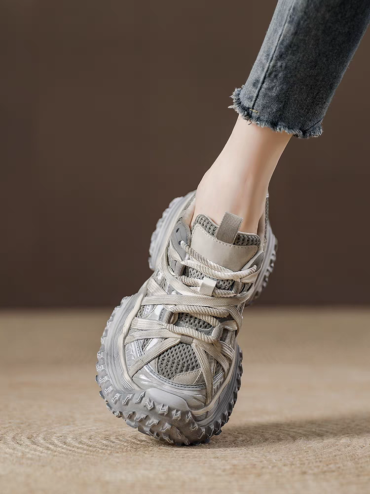 时尚休闲运动经典百搭厚底增高女鞋