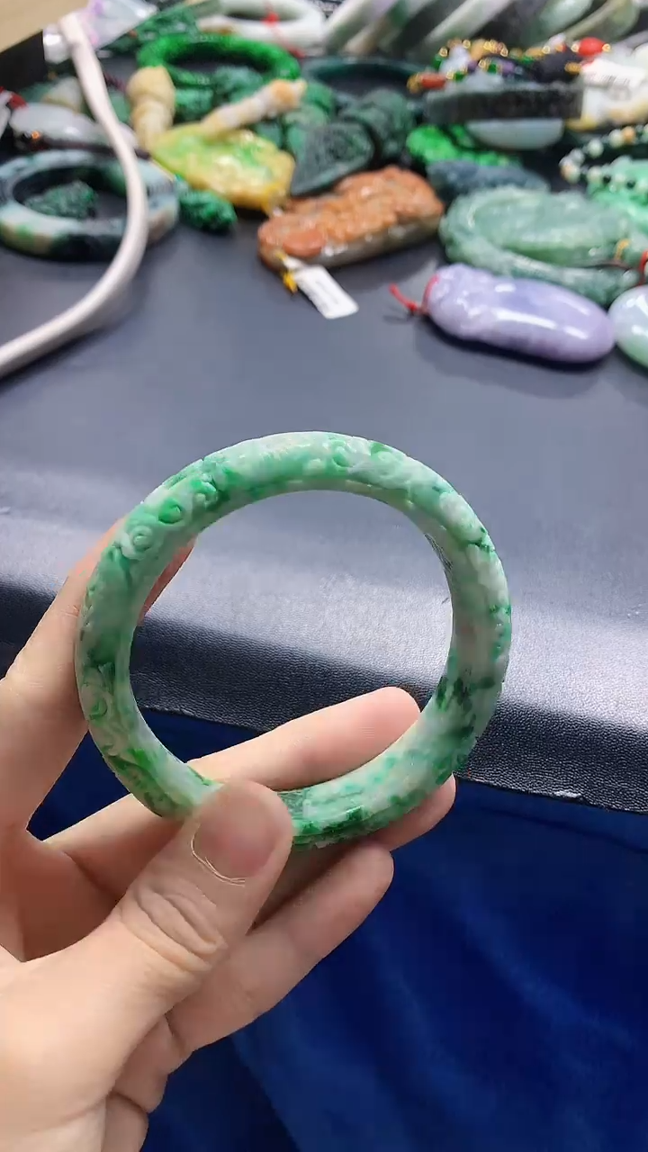 颈饰未镶嵌翡翠56.5