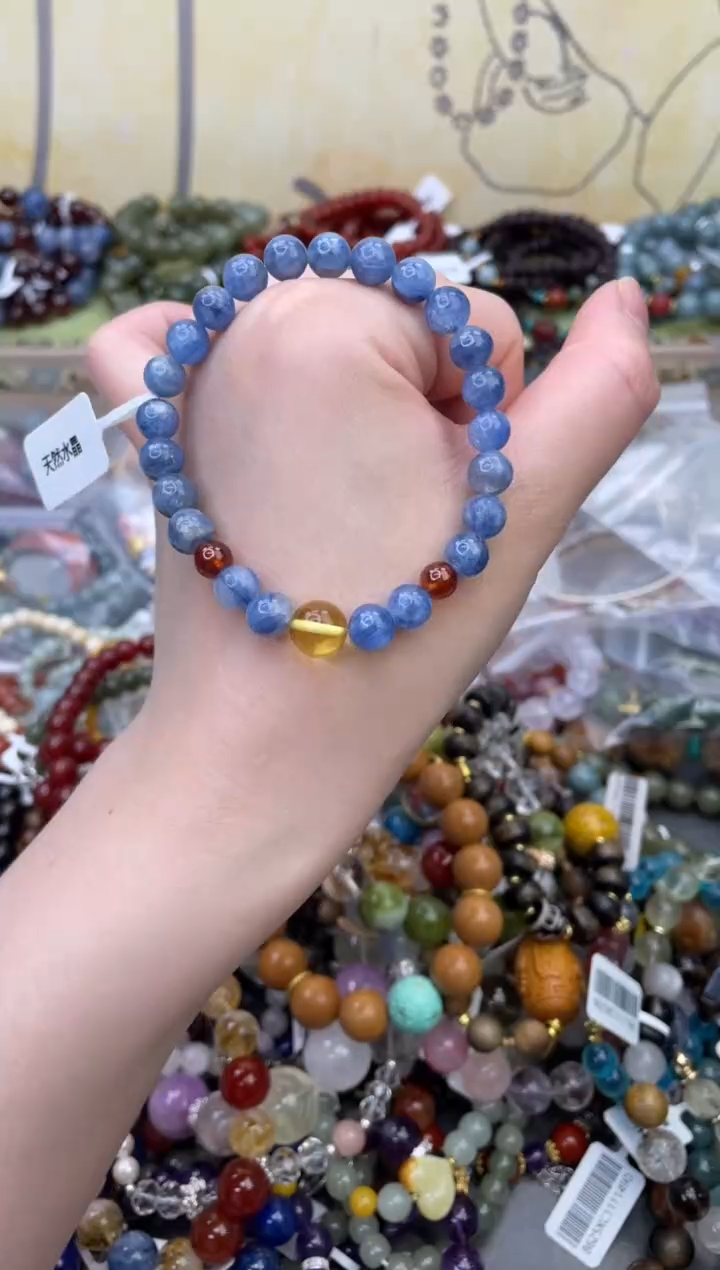 未镶嵌蓝晶石手串530