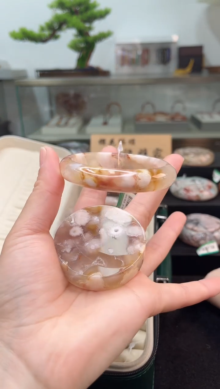 未镶嵌手镯石英质玉56圈口（赠品镯心）6593330