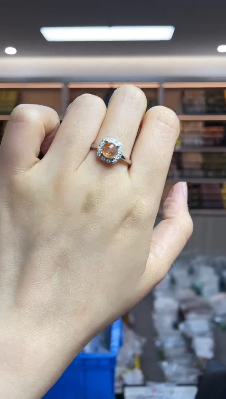 【闪购商品】水晶`未镶嵌多样性发一件