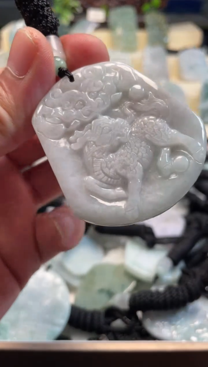 颈饰未镶嵌翡翠11/29/011