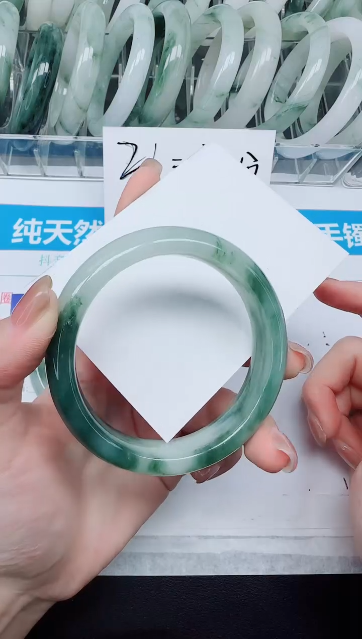 未镶嵌手镯石英质玉61/56