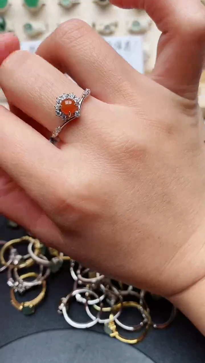 【闪购商品】翡翠戒指银S925镶嵌天然翡翠111   5+