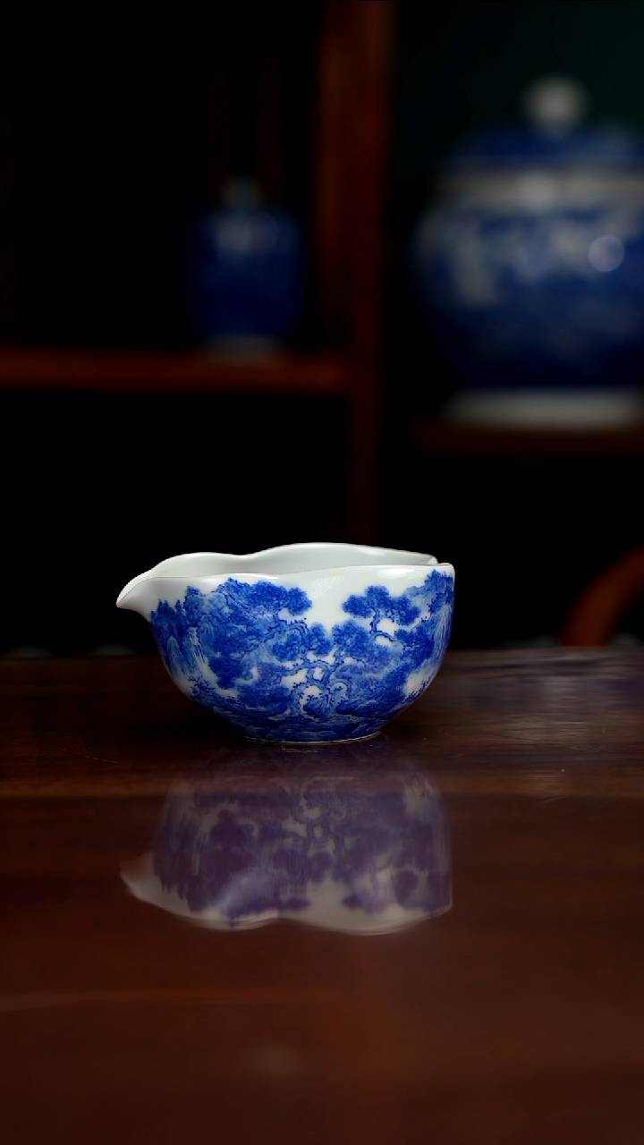 晓月柴窑 山水公道杯