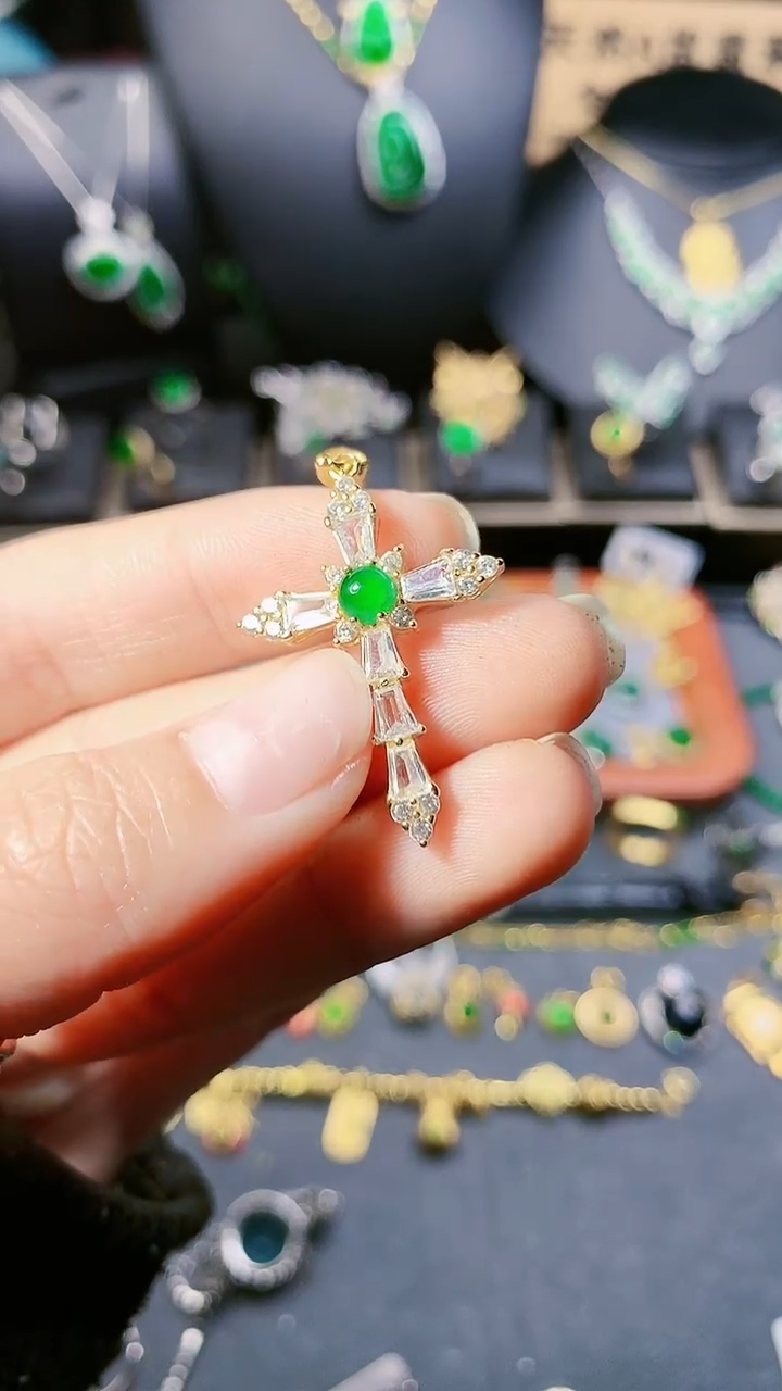 【闪购商品】翡翠吊坠(不含链)银S925镶嵌吊坠