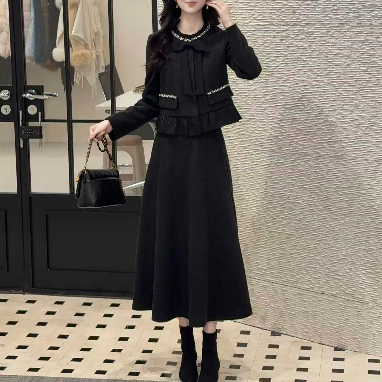 2025秋冬新款气质显瘦长袖收腰时尚【上衣+裙子】套装
