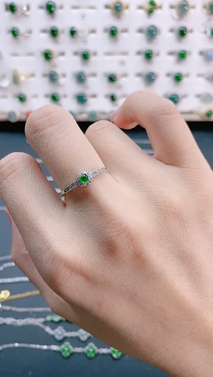 【闪购商品】翡翠戒指银S925镶嵌天然翡翠