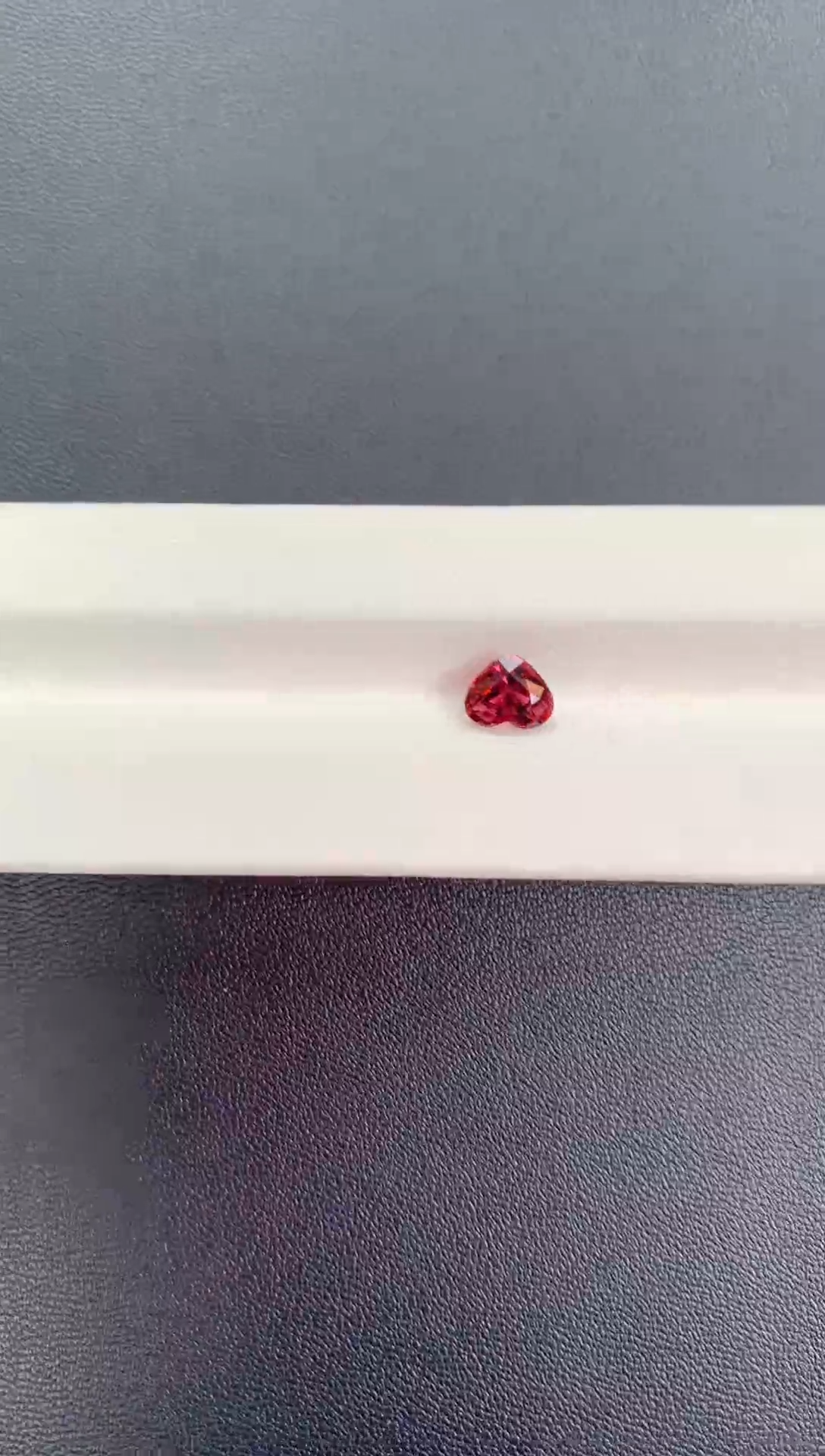 【闪购商品】碧玺裸石未镶嵌天然红色心形碧玺1.34ct
