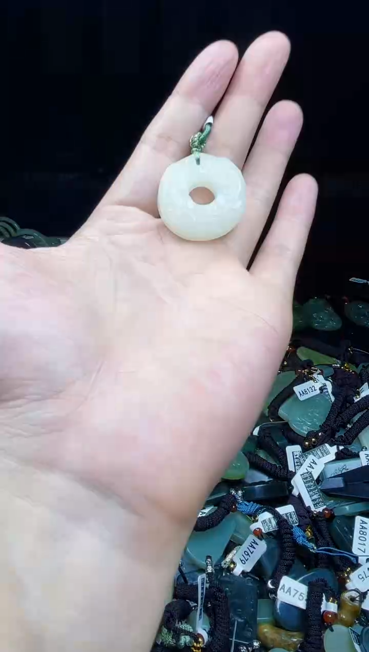 玉未镶嵌拍一发一未镶嵌拍一发一