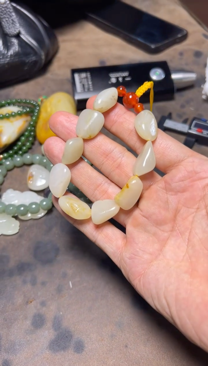 【闪购商品】和田玉（糖玉）手链未镶嵌手链