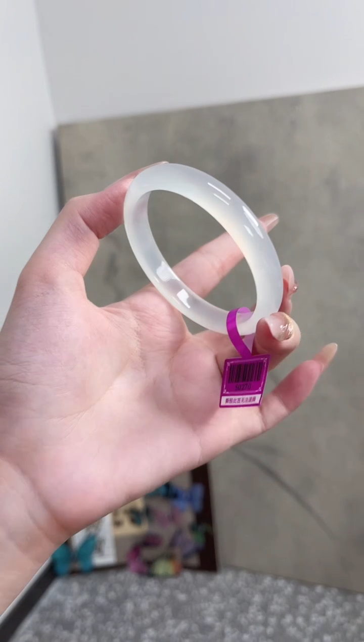 【闪购商品】玛瑙/玉髓手镯未镶嵌58圈 需要包容