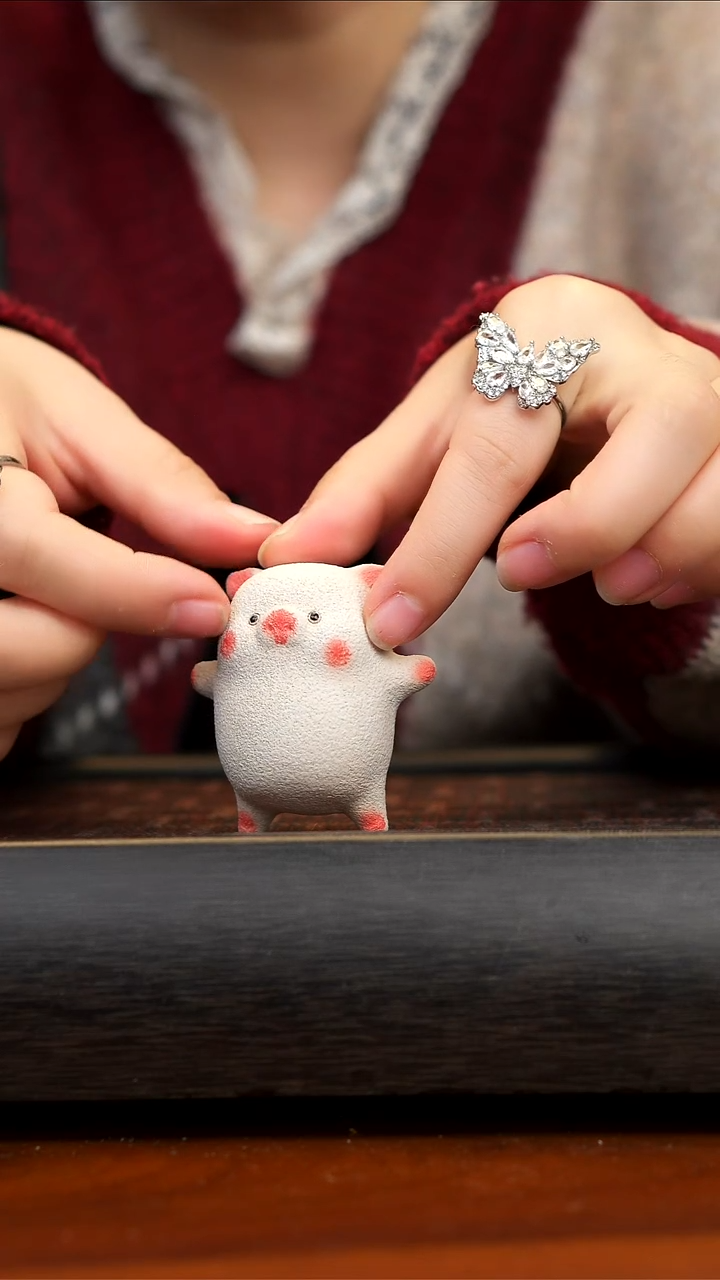 【闪购商品】紫砂茶壶白段泥躺平猪