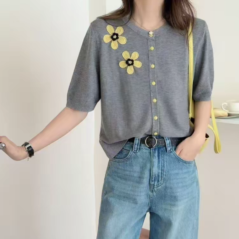 【卡蔻】F09花朵开衫