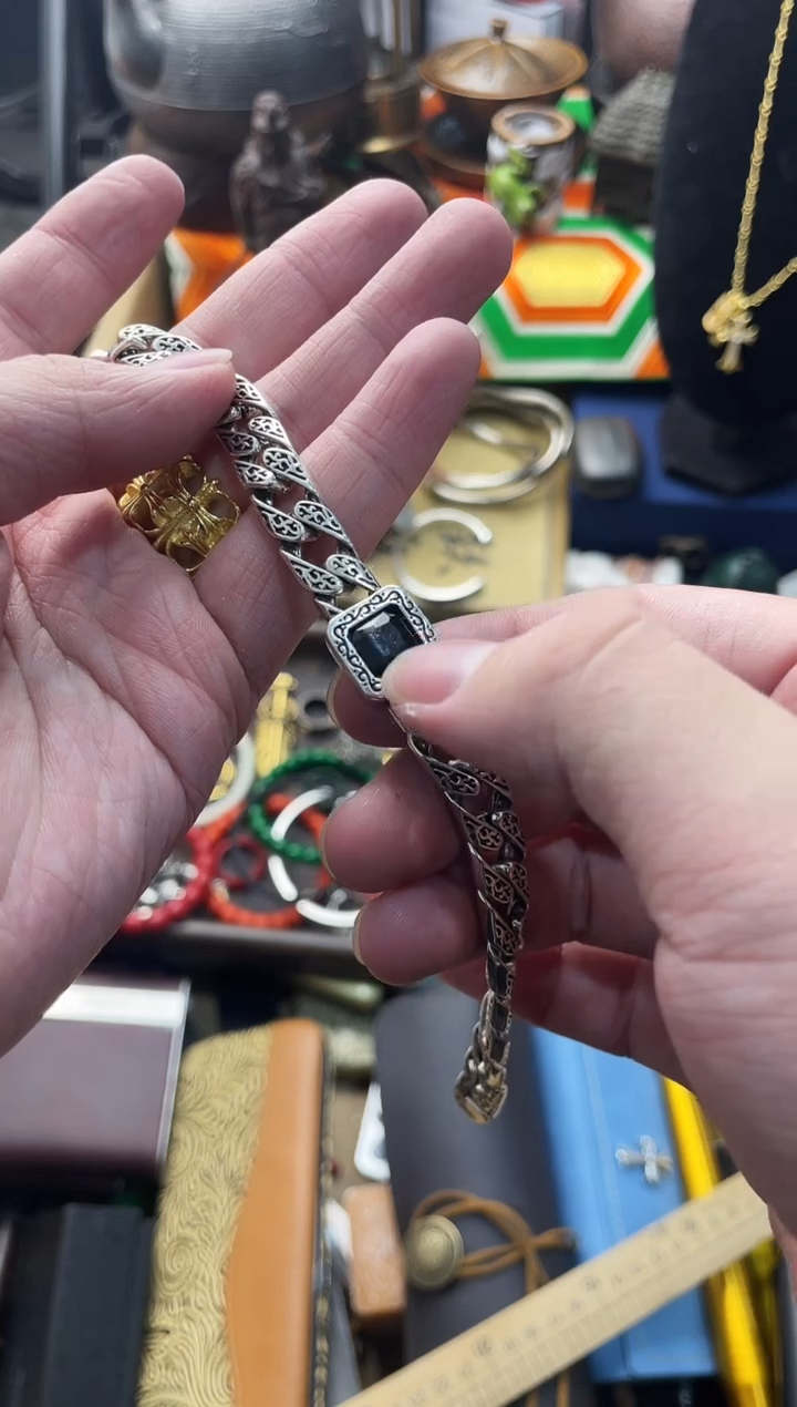 【闪购商品】瓷片新永华世家小舅子家208