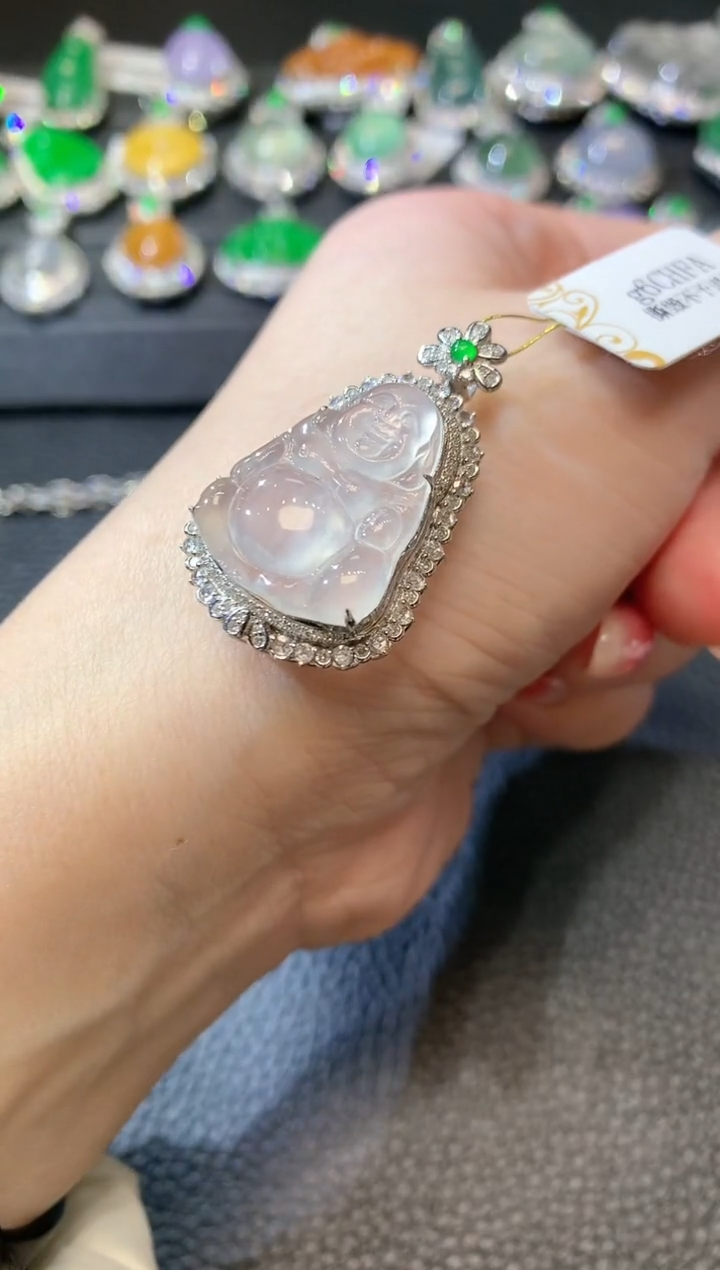 【闪购商品】翡翠吊坠(不含链)18K金镶嵌C15