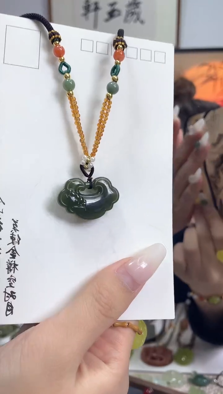 【闪购商品】和田玉吊坠未镶嵌多样性发货其中发一